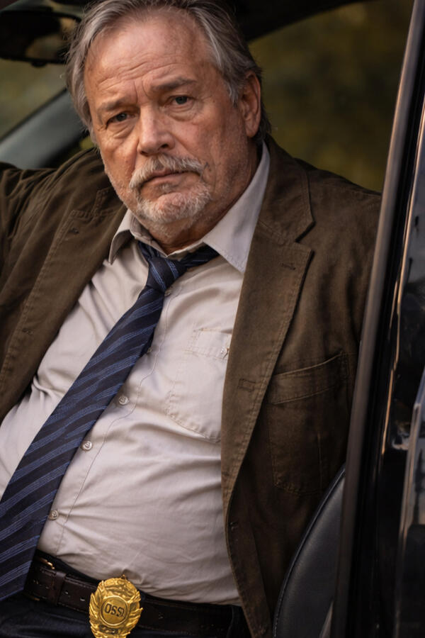 Detective Jack Hollander